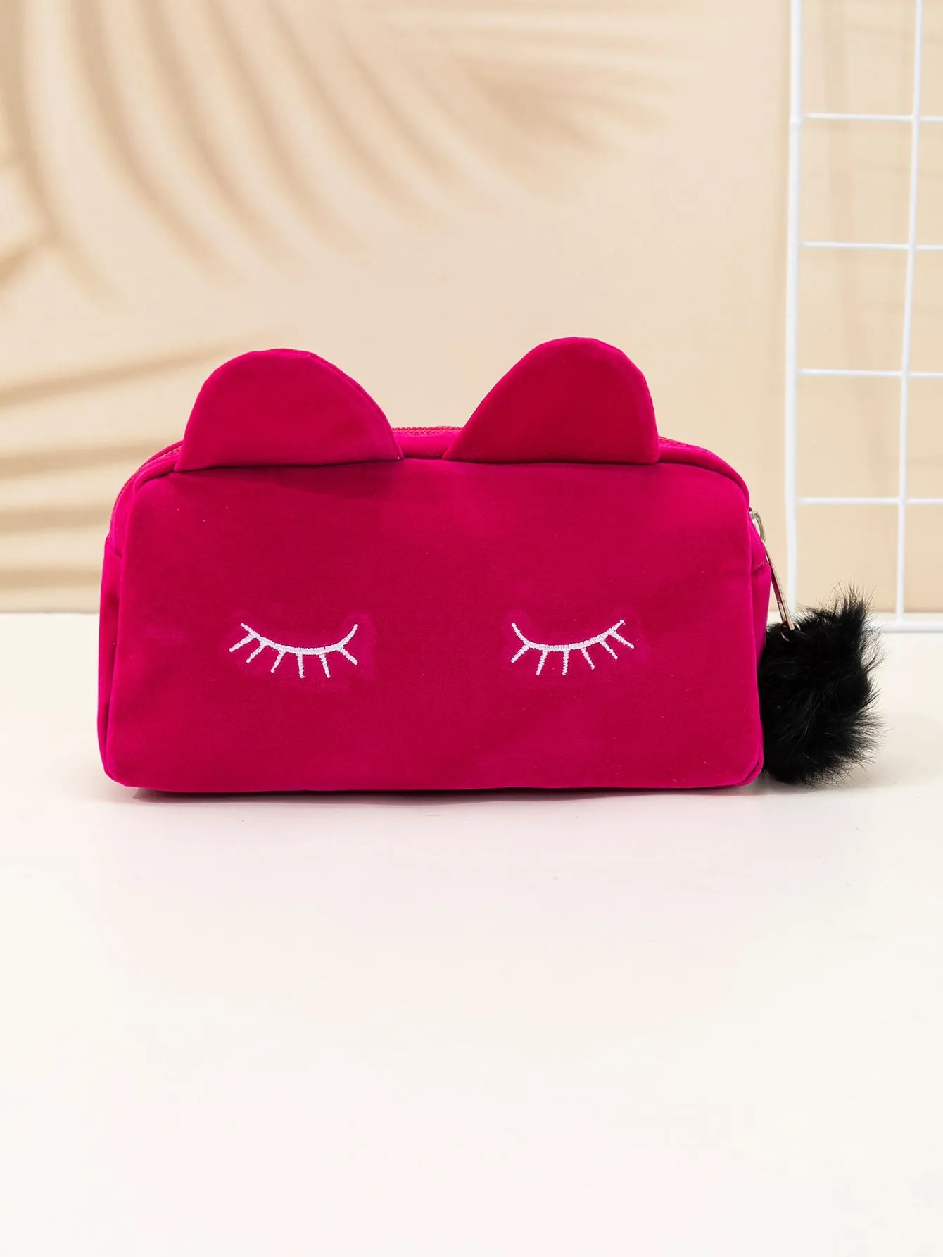 1pc Rose Red Cat Shape White Eyelashes Plush Portable Makeup Bag Cosmetic