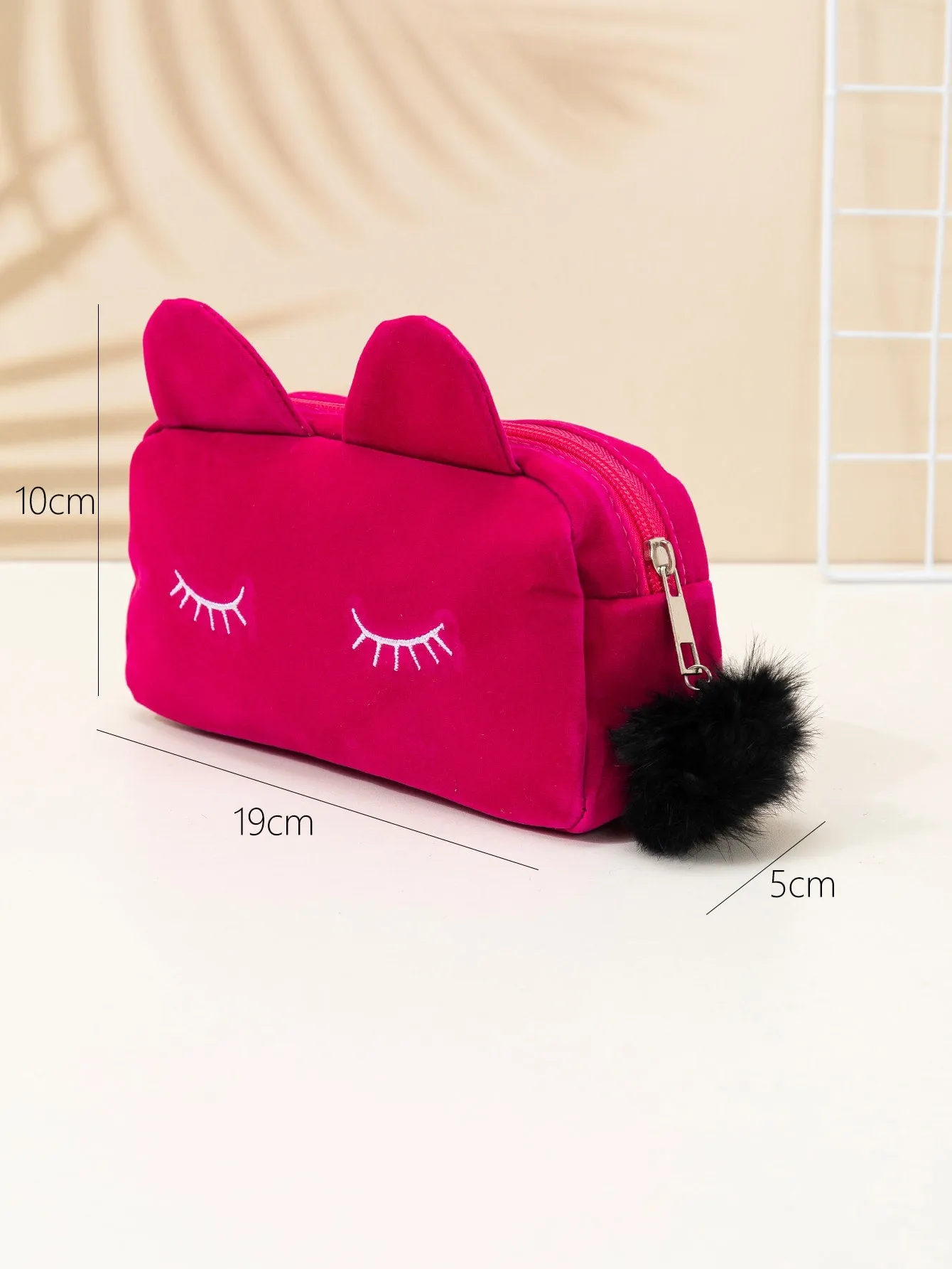 1pc Rose Red Cat Shape White Eyelashes Plush Portable Makeup Bag Cosmetic