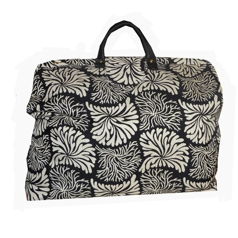 BLACK & IVORY ABSTRACT WOVEN TAPESTRY CARPET BAG