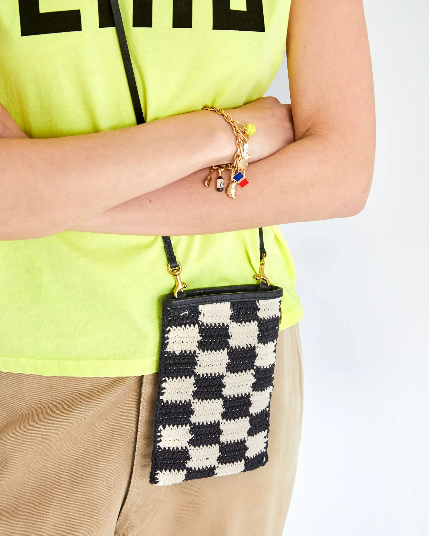 Clare V - Poche in Black & Cream Crochet Checker