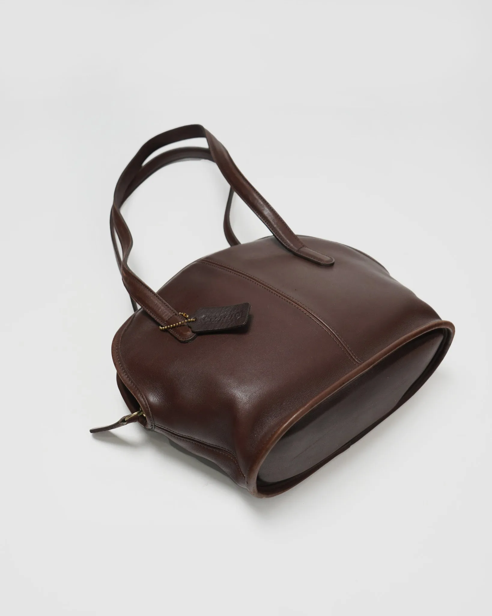 Leather Shoulder Bag / Dark Brown