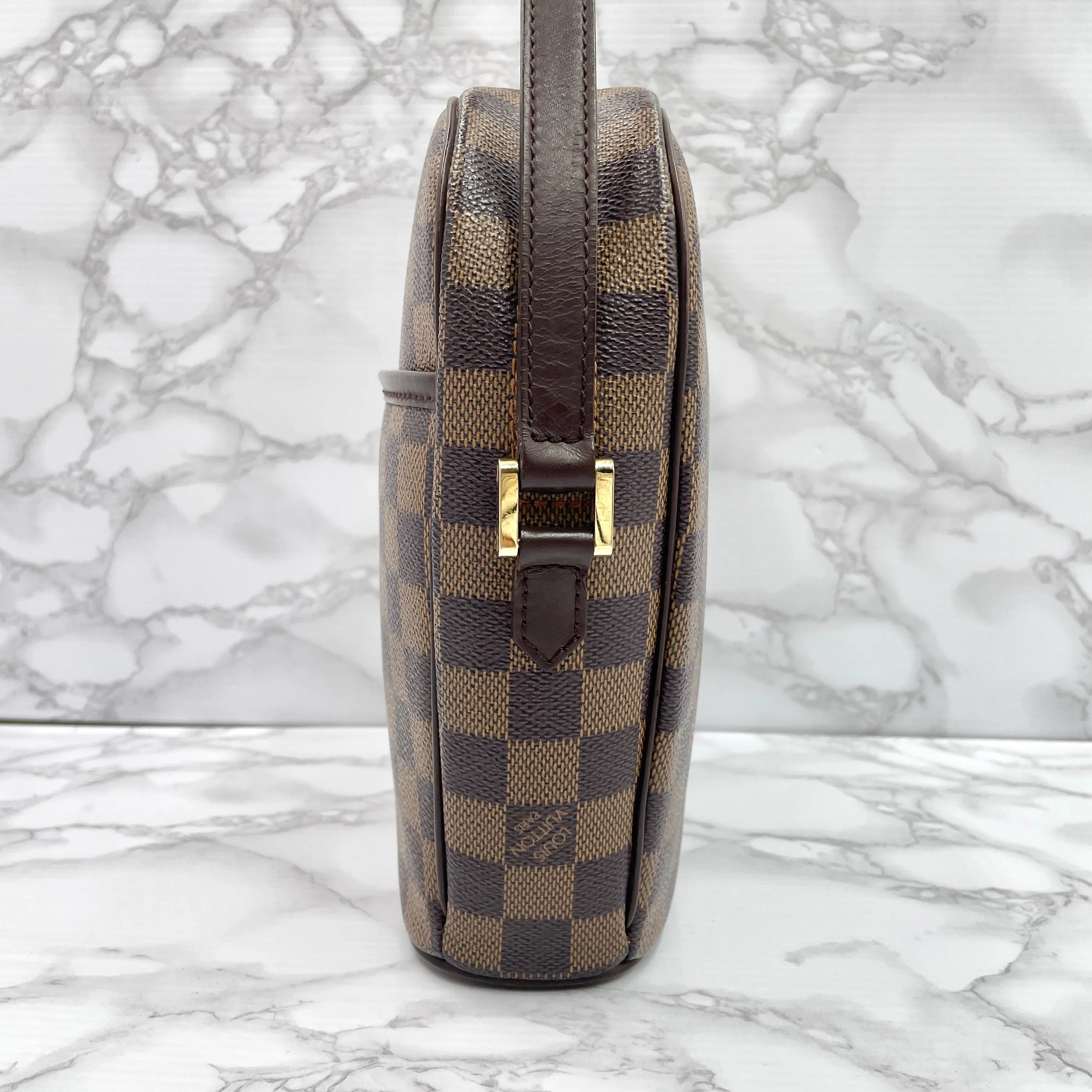 LOUIS VUITTON Damier Ipanema PM