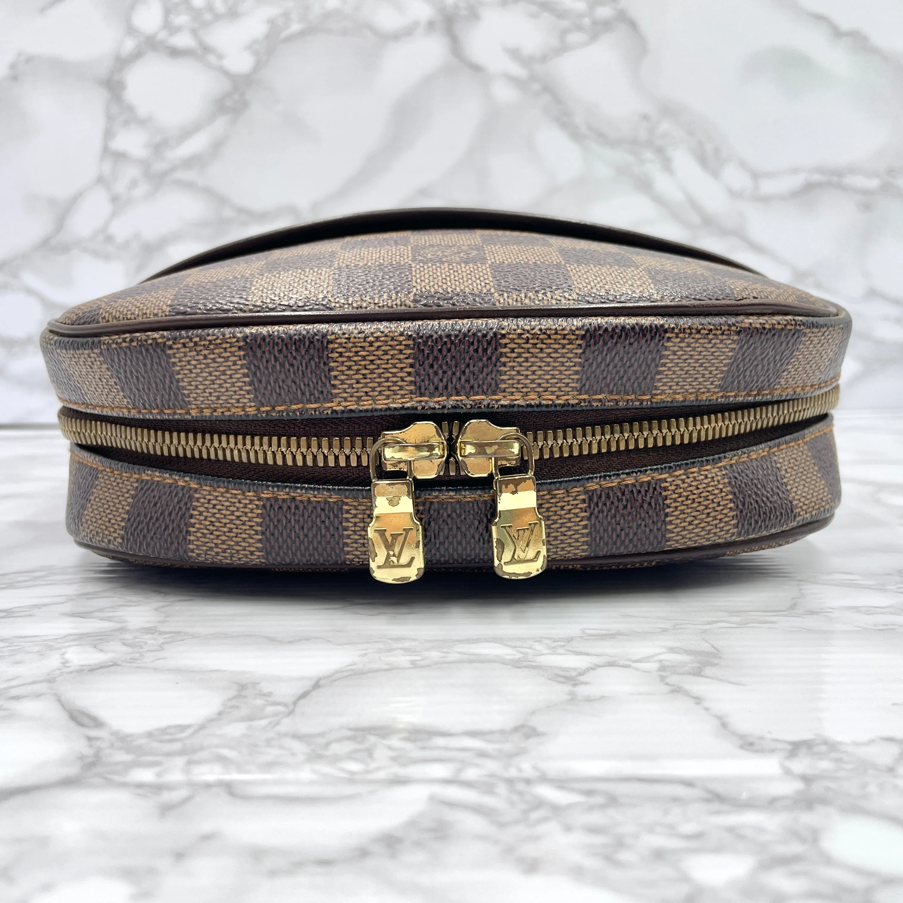 LOUIS VUITTON Damier Ipanema PM