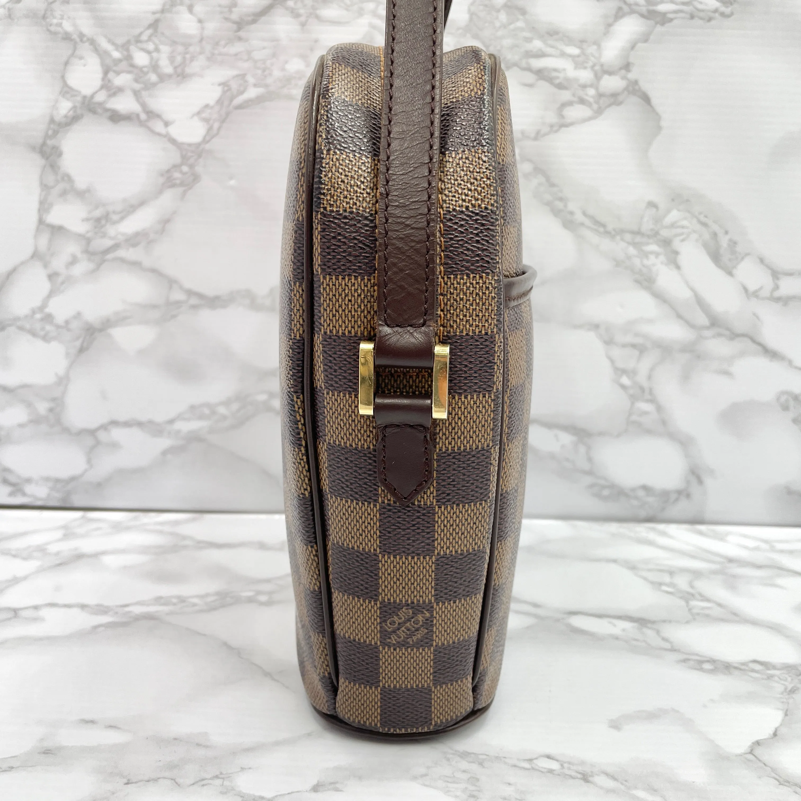 LOUIS VUITTON Damier Ipanema PM