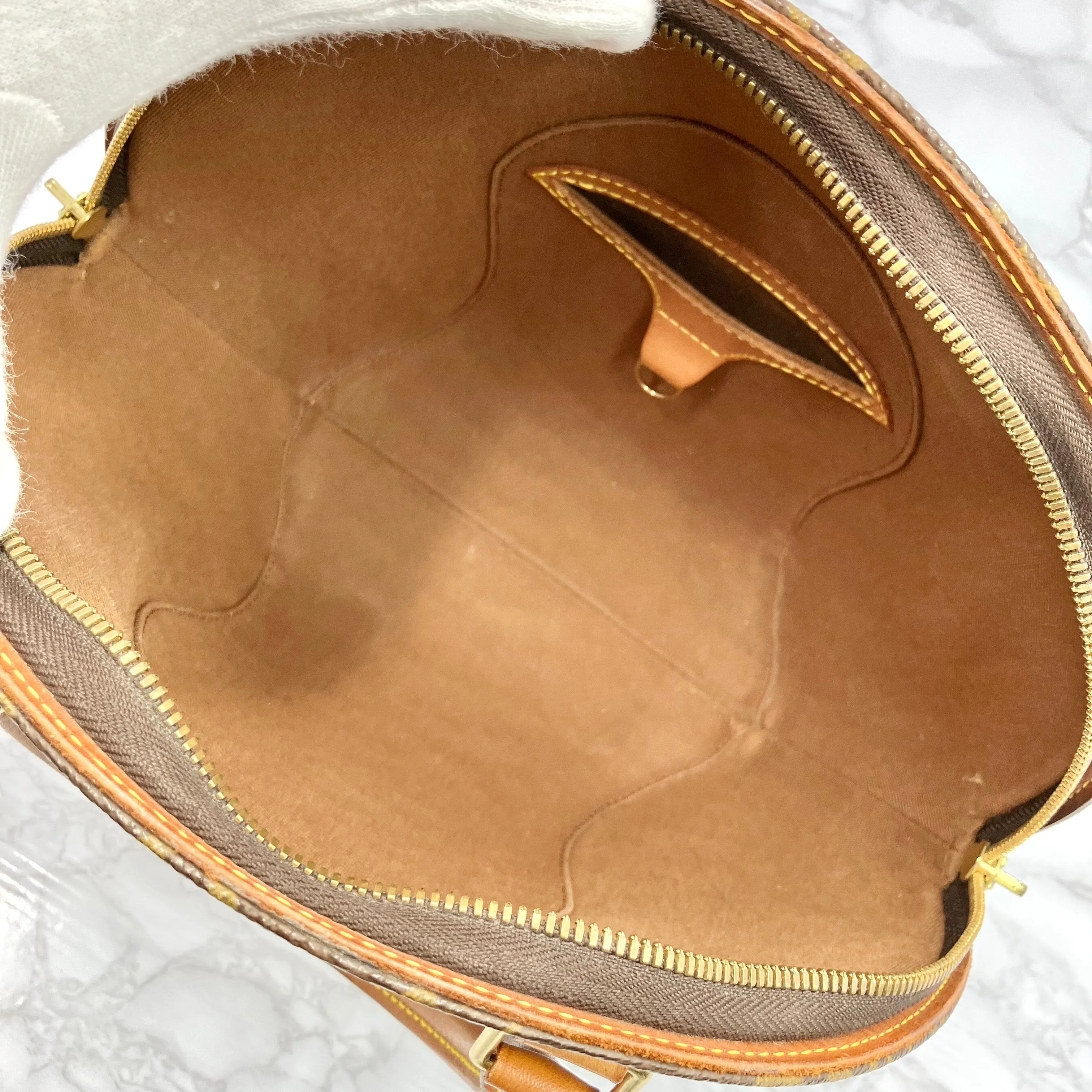 LOUIS VUITTON Monogram Ellipse PM