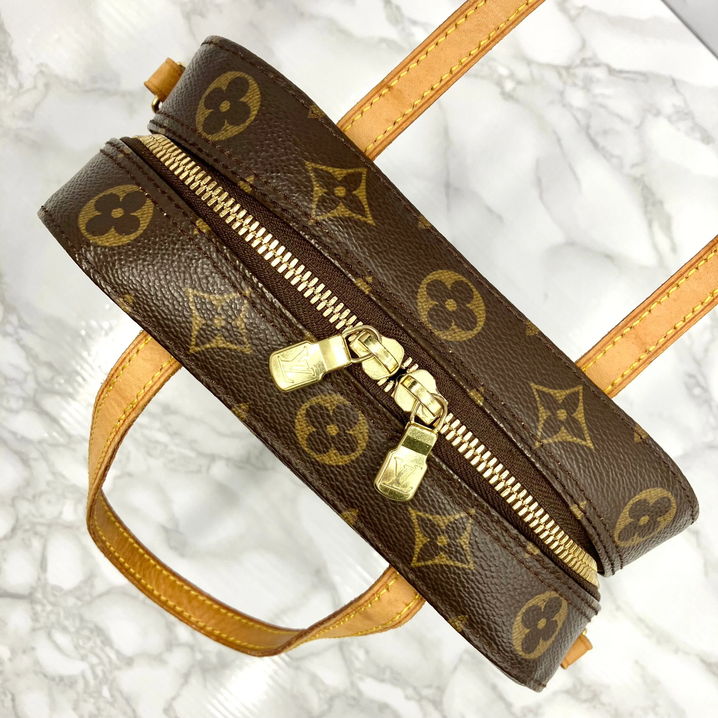 LOUIS VUITTON Monogram Spontini