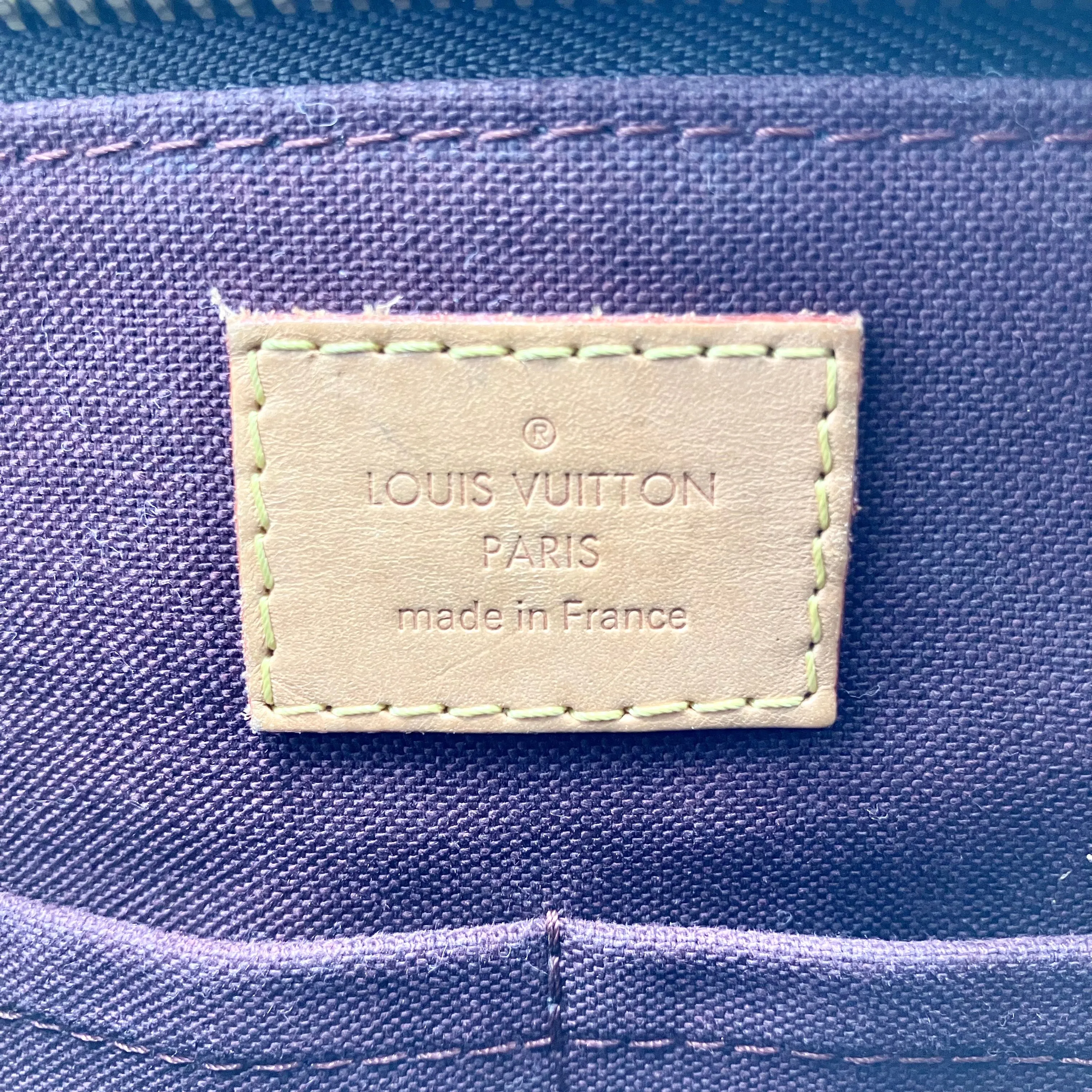 LOUIS VUITTON Monogram Thüren