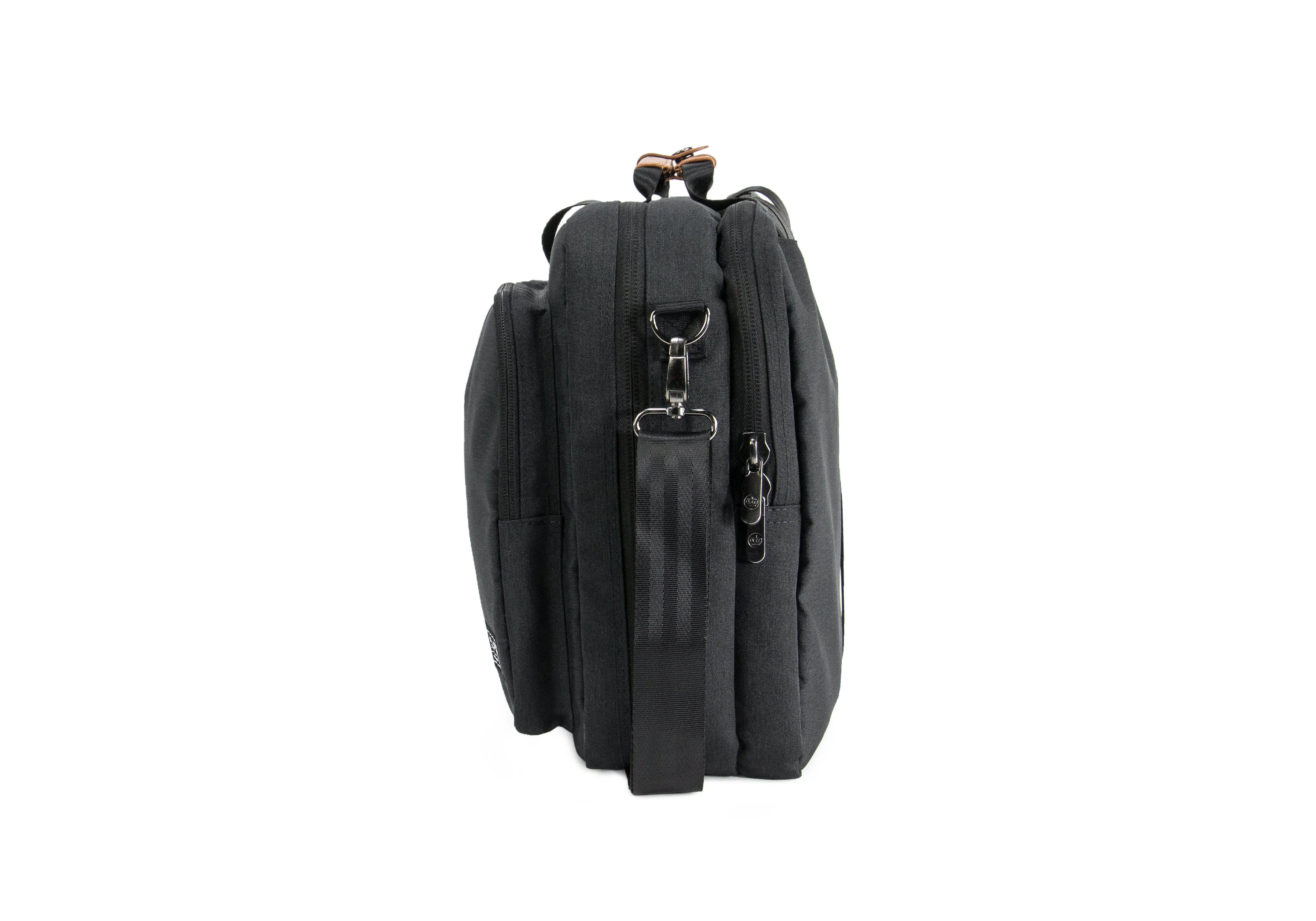 PKG Trenton 31L Messenger | Backpack