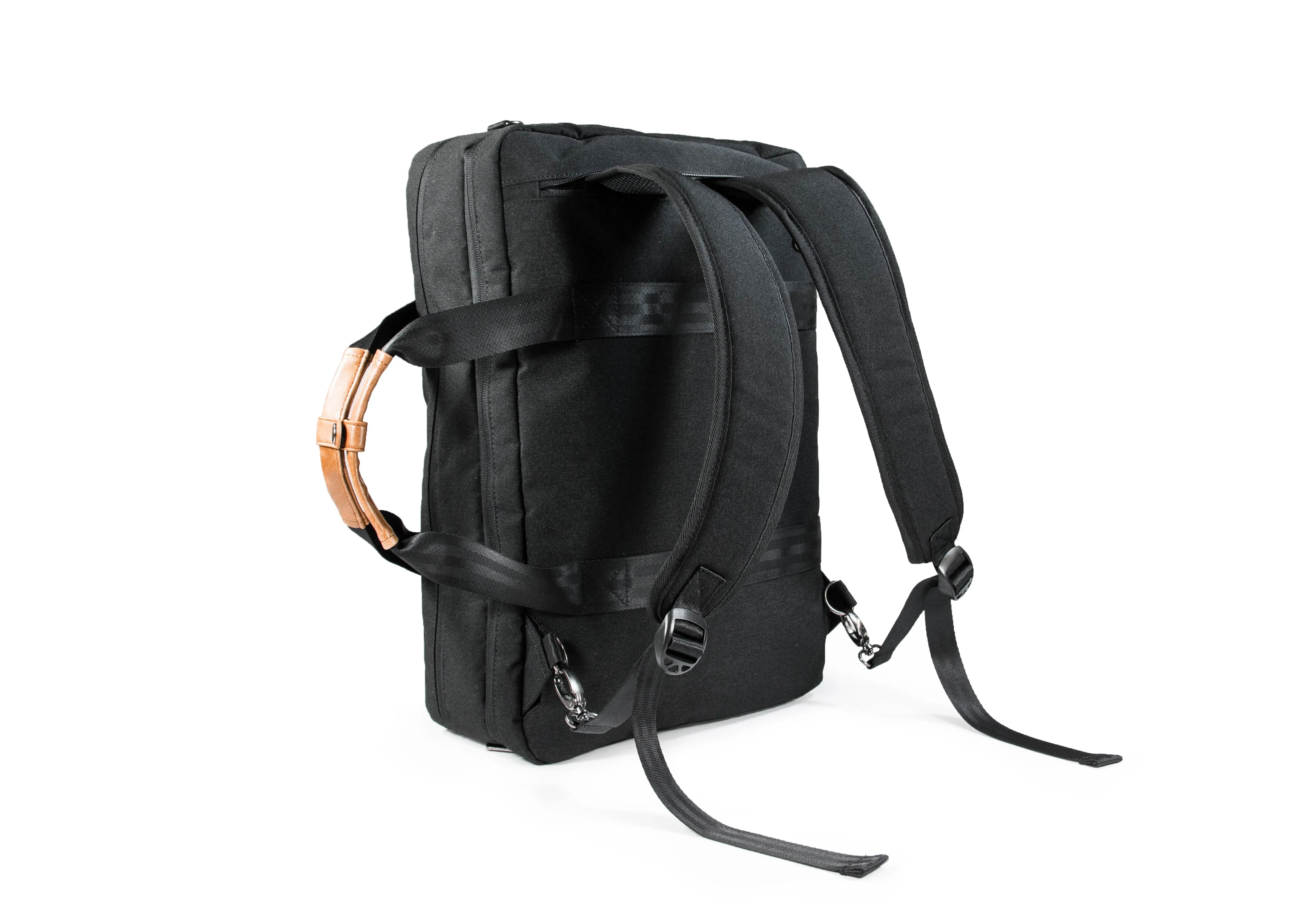 PKG Trenton 31L Messenger | Backpack