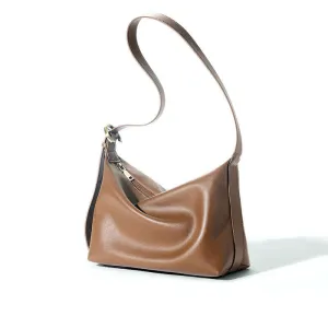 Soft Leather Shoulder Bag – Stylish & Versatile Everyday Accessory