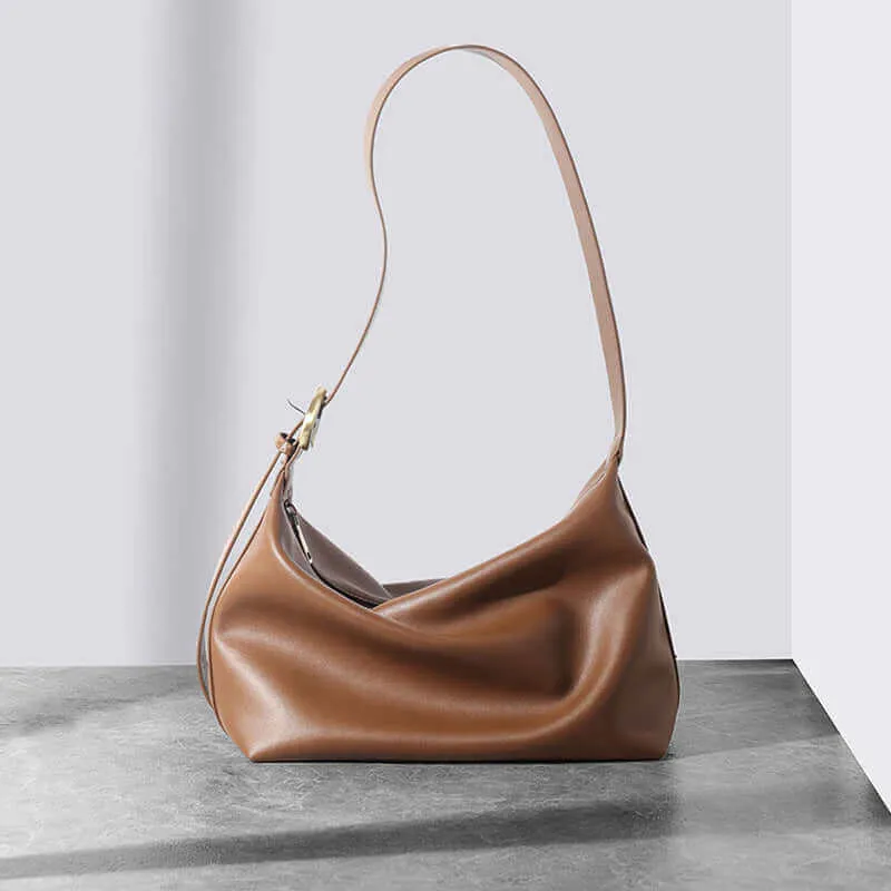 Soft Leather Shoulder Bag – Stylish & Versatile Everyday Accessory